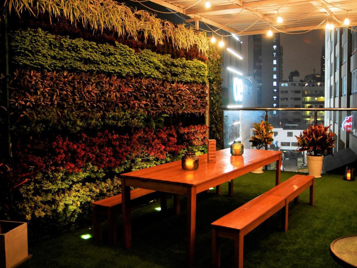 Alpes Lima Kennedy Hostel ภายนอก รูปภาพ