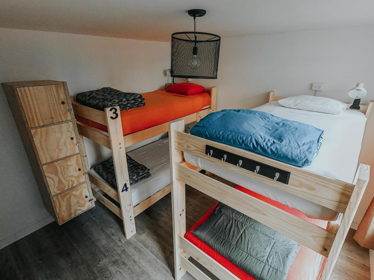 Alpes Lima Kennedy Hostel ภายนอก รูปภาพ