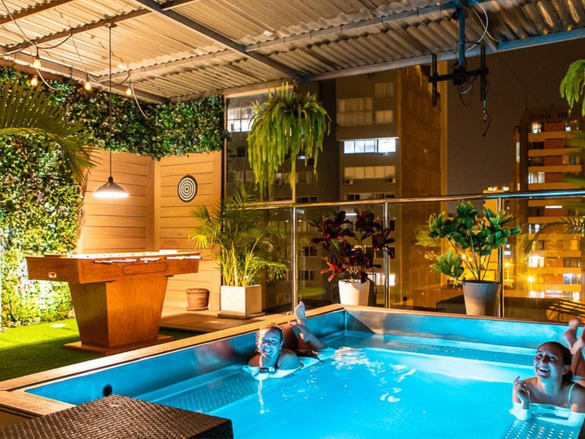 Alpes Lima Kennedy Hostel ภายนอก รูปภาพ