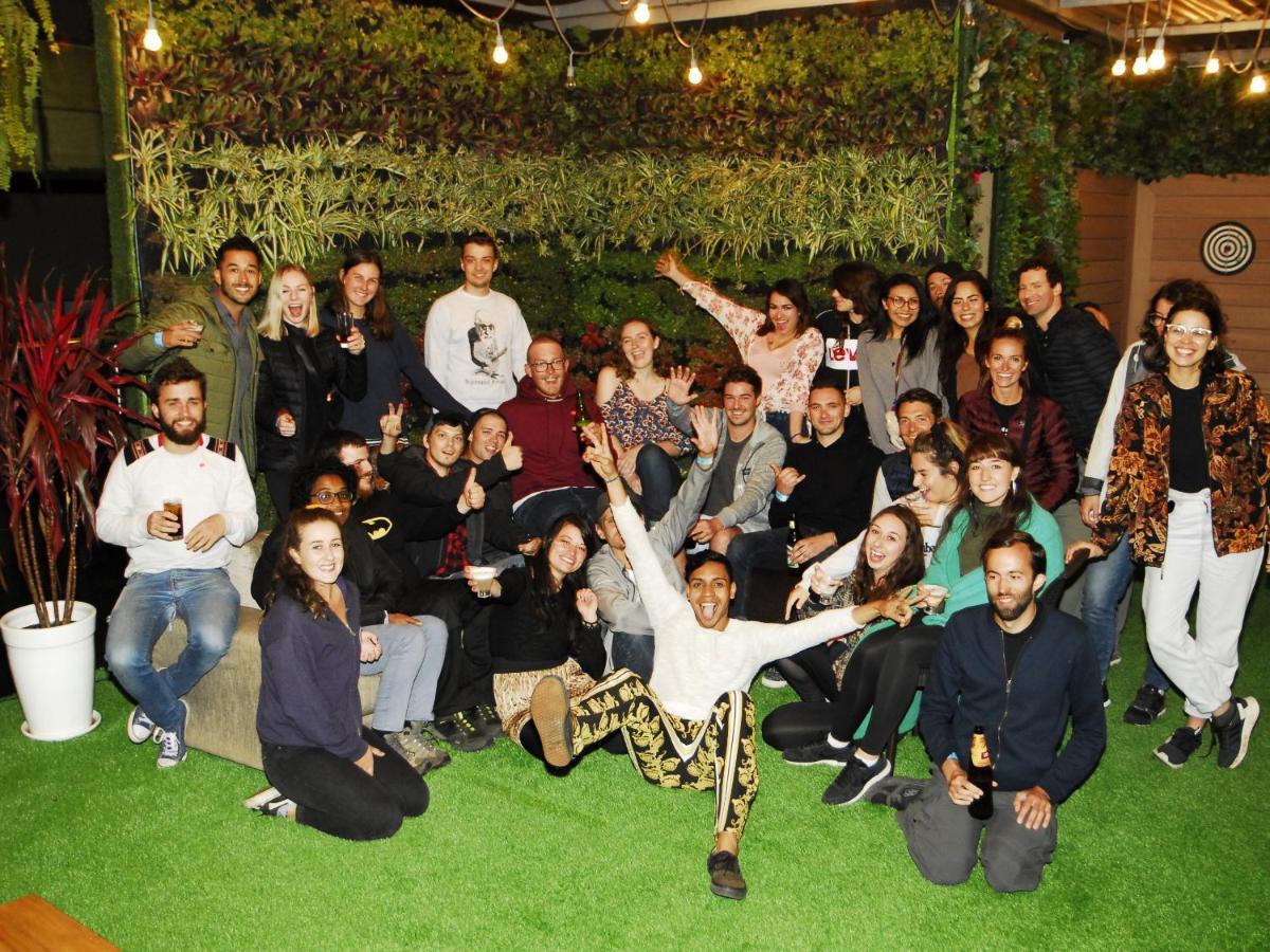 Alpes Lima Kennedy Hostel ภายนอก รูปภาพ
